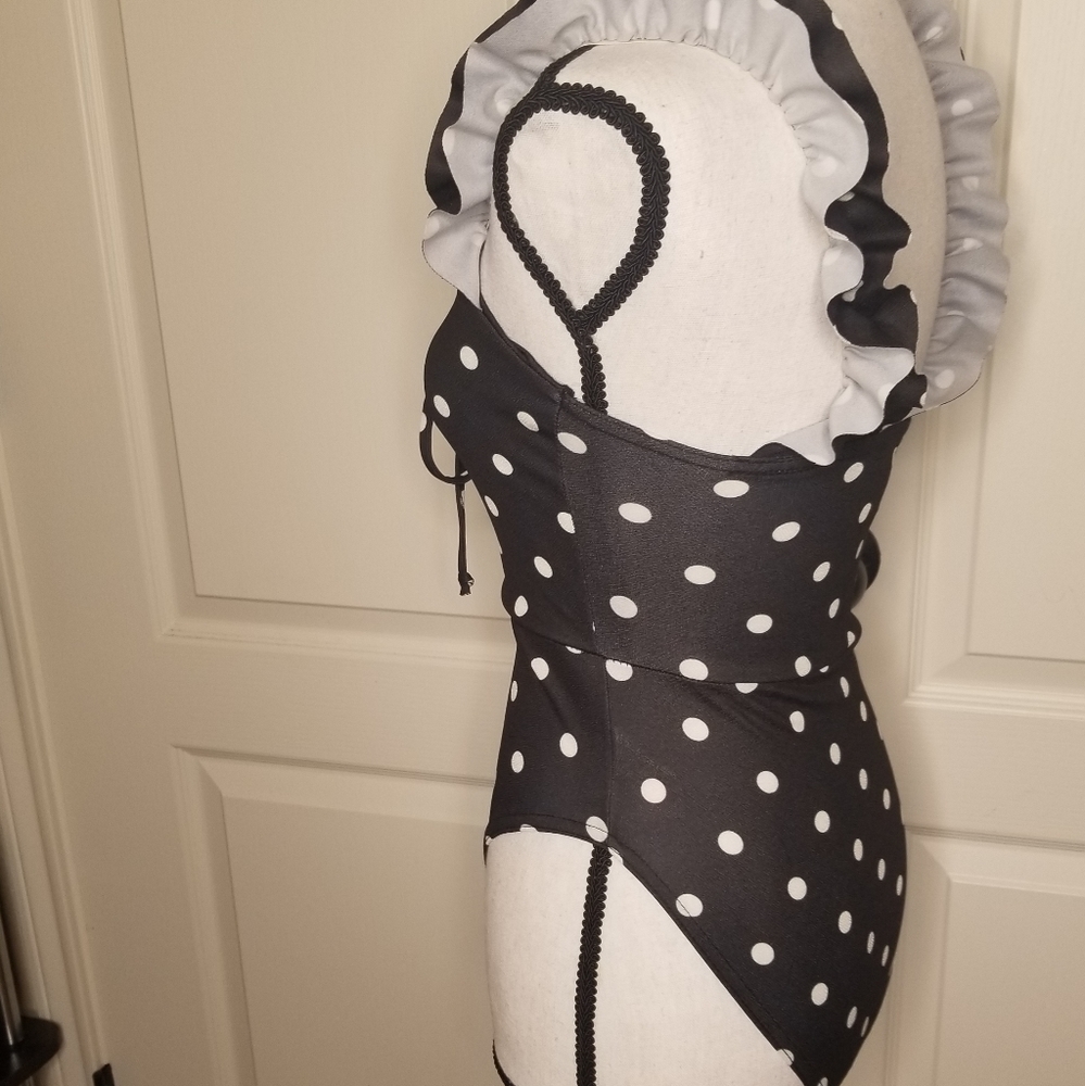 NWT Nasty Gal Polka Dot One Piece Swimsuit - Picture 9 of 9